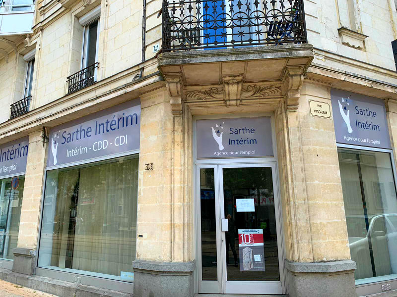 Extérieur de l'agence d'emploi Sarthe Intérim